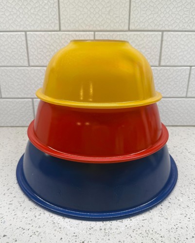 Lovely vintage primary - vintage, colors