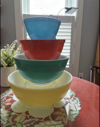 Vintage 1950 pyrex bowl - vintage,