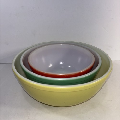 Vintage pyrex primary colors - vintage,