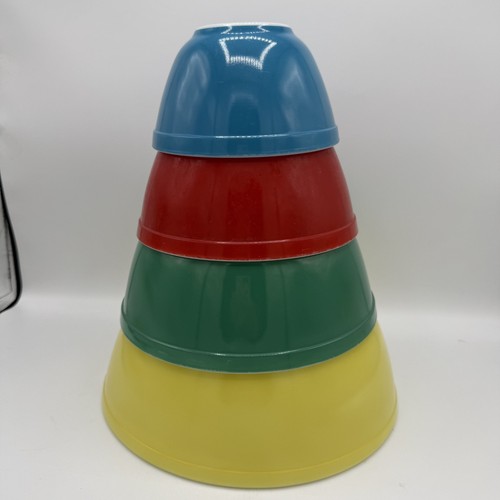 Pyrex primary colors nesting - pyrex,
