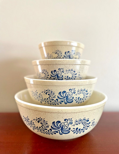 Vintage pyrex homestead - vintage,