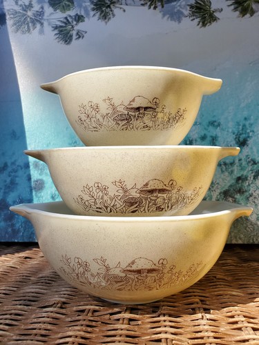 Vintage pyrex nesting mixing - pyrex,